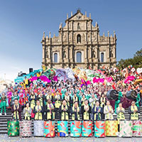 Desfile Internacional de Macau 2019 celebra o 20.º aniversário da Transferência da Administração de Macau para a China com elementos culturais tradicionais dos países e regiões da Iniciativa “Uma Faixa, Uma Rota”
