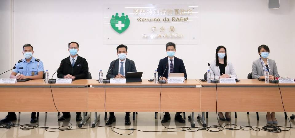 Risco de transmissão de novos casos confirmados na comunidade é baixo | Apela-se à população para aumentar a consciência sobre riscos