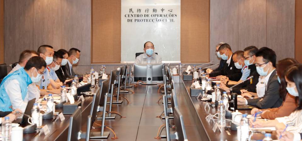 行政長官賀一誠指示必須做好民防工作 確保居民的人身及財物安全