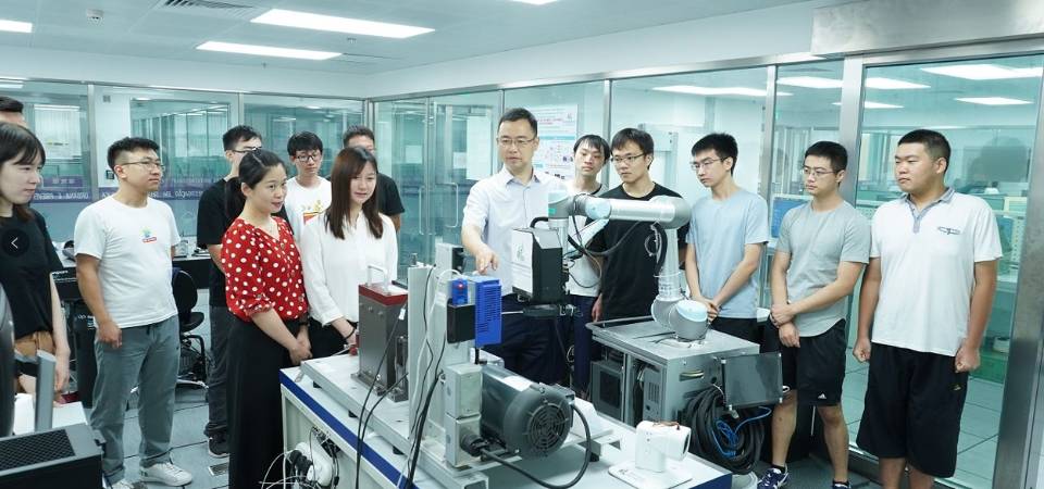 澳大學生獲全國大學生大數據挖掘競賽一等獎