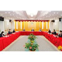 行政长官贺一诚就制定明年施政报告听取民建联意见
