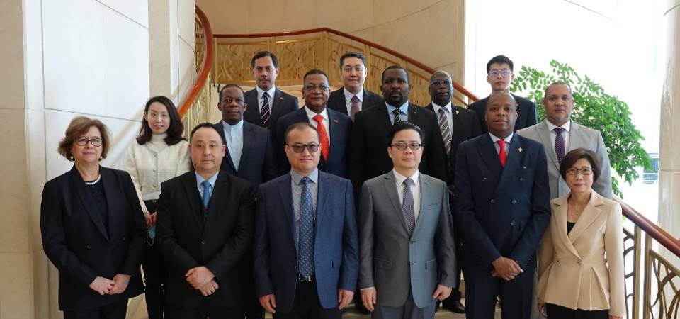 O Secretariado Permanente do Fórum de Macau visitou Pequim
