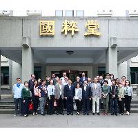 经济财政司率代表团考察南京中医药业发展
