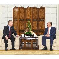 Chefe do Executivo tem encontro com presidente do Conselho de Doação e Transplante de Órgãos da China
