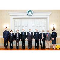 行政长官贺一诚会见澳门归侨总会会长刘雅煌一行