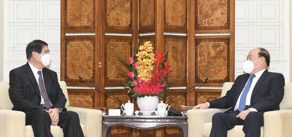 行政长官贺一诚会见全国人大常委、全国台联党组书记兼会长黄志贤一行