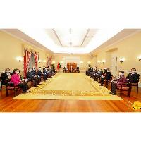 行政長官賀一誠會見六間獲判給的博彩公司負責人