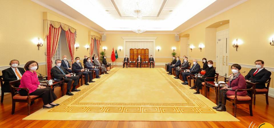 行政長官賀一誠會見六間獲判給的博彩公司負責人