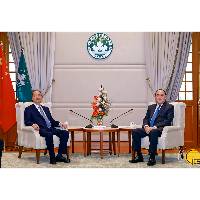 行政長官賀一誠與中聯辦主任鄭新聰會面