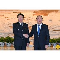 Chefe do Executivo tem encontro com director da Administração Geral da Alfândega