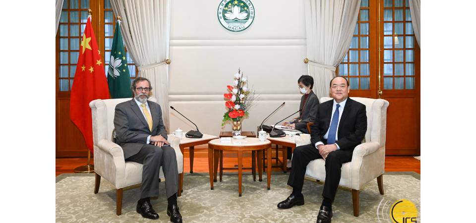 Chefe do Executivo tem encontro com o embaixador de Portugal na China