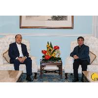 行政長官賀一誠與中國駐葡萄牙大使趙本堂會面