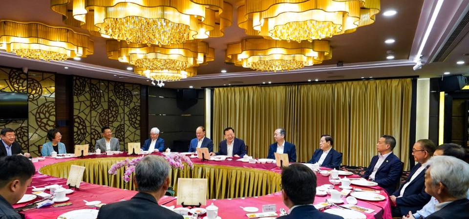 Vice-presidente da 13ª CCPPC e director do Gabinete dos Assuntos de Hong Kong e Macau junto do Conselho de Estado cumpre terceiro dia de visita a Macau