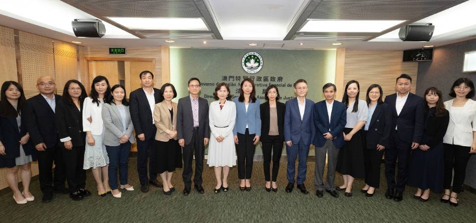 珠海市司法局拜访法务局