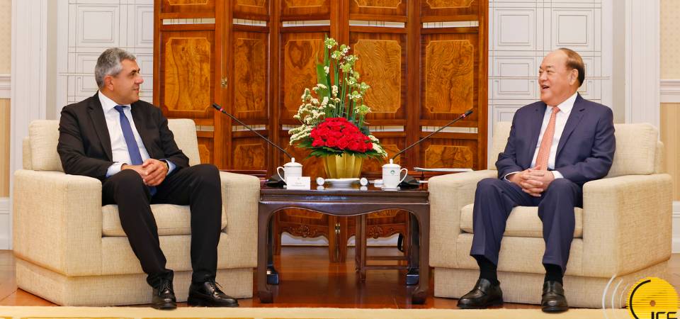 Chefe do Executivo reúne-se com o secretário-geral da Organização Mundial do Turismo das Nações Unidas