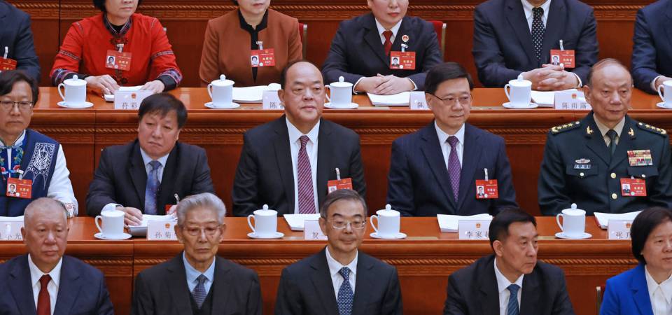 行政长官贺一诚在京列席全国人大会议开幕式