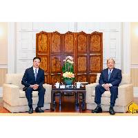 行政长官贺一诚与最高人民检察院副检察长童建明会面