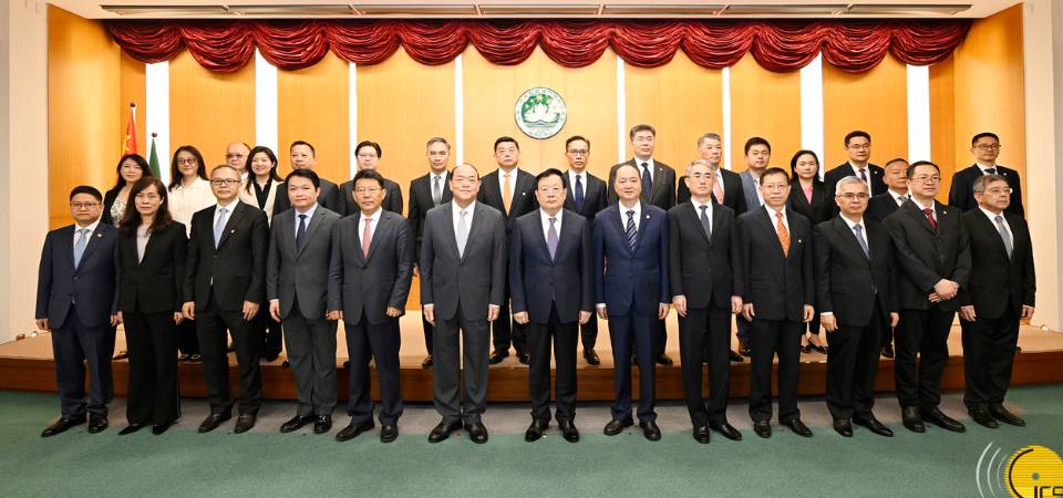 夏宝龙主任与特区政府官员座谈