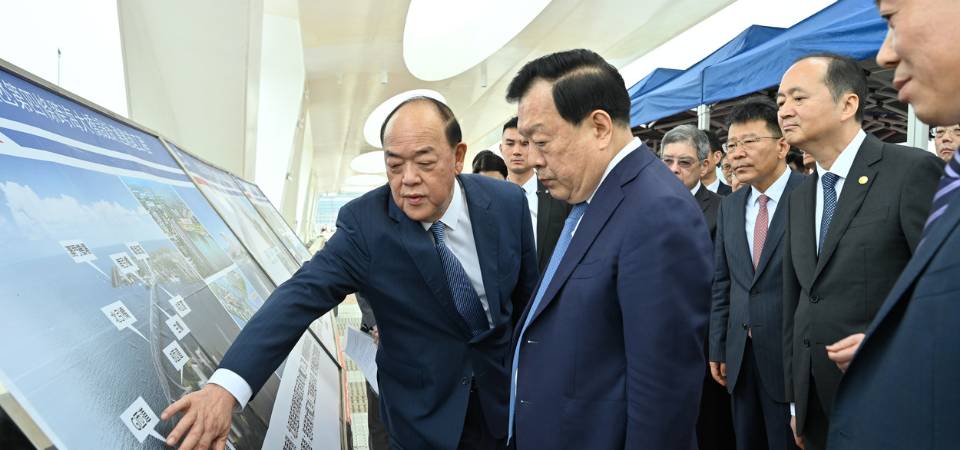 夏宝龙抵澳展开七日考察调研行程