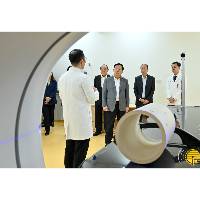 夏宝龙高度评价澳门医疗卫生事业 澳门协和医院可发展成国际大都市的“金名片