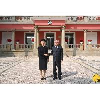 国务委员谌贻琴与行政长官岑浩辉会面