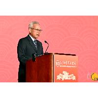 岑浩辉：着力发挥广大职工在特区建设中的重要作用