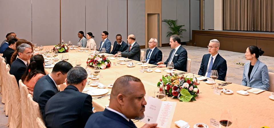 岑浩輝:全面推進澳門特區與各國各領域務實合作