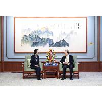 夏寶龍今在京會見柯嵐一行