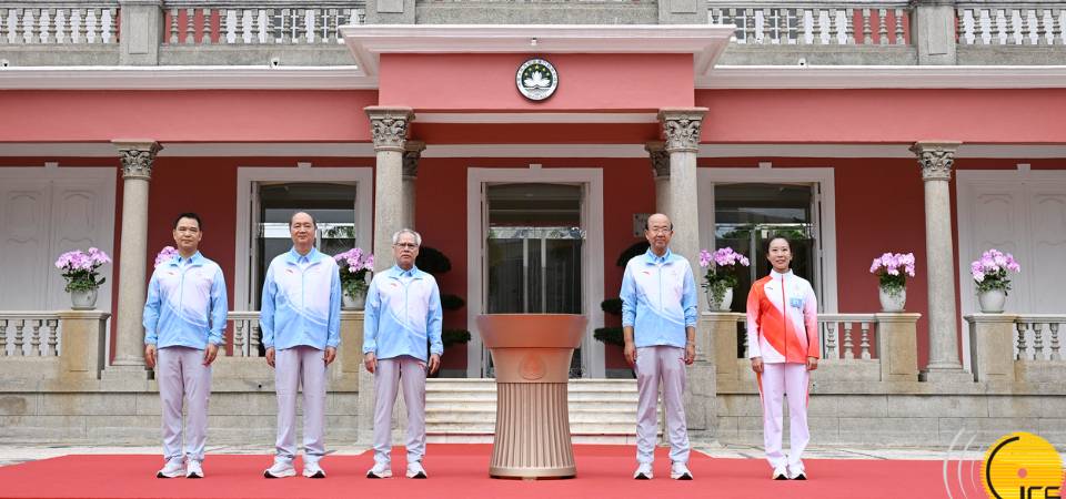 岑浩辉：火炬传递展现澳门奋发同行城市风采