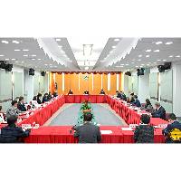 行政长官岑浩辉就制定本年度施政报告听取中小企业协进会意见