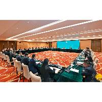 行政長官岑浩輝聽取全國青聯澳區委員及澳門青聯對制定本年度施政報告的意見
