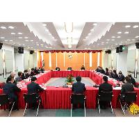 行政長官岑浩輝就制定本年度施政方針聽取中總意見