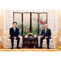 行政长官岑浩辉会见北京协和医院名誉院长赵玉沛一行