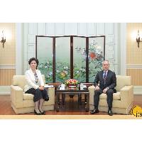 行政長官岑浩輝與四川省政協主席田向利會面