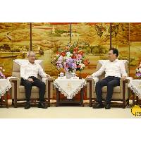 行政長官岑浩輝與江蘇省委書記信長星會面