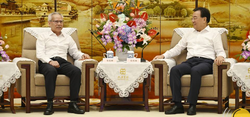 行政長官岑浩輝與江蘇省委書記信長星會面