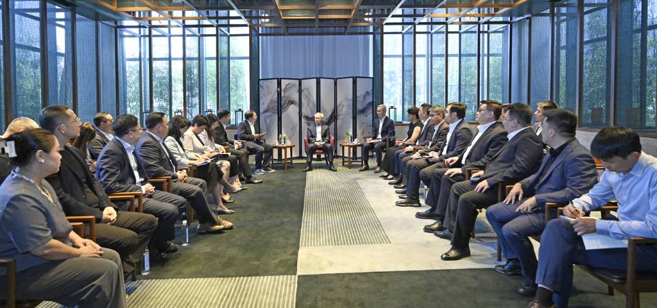 行政長官岑浩輝與上海科企代表交流