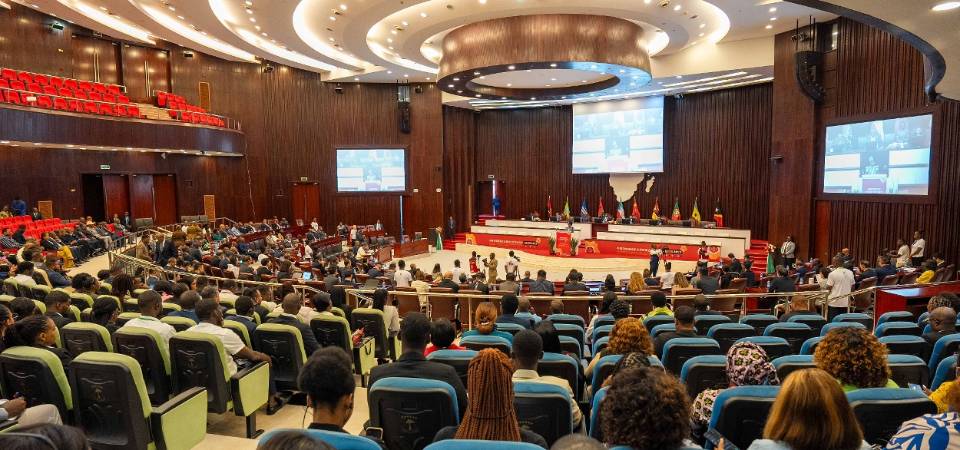 招商局组团参与“中国与葡语国家企业经贸合作洽谈会” 安排逾120场配对和6份签约