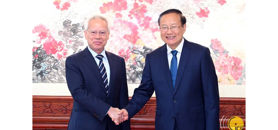 行政长官岑浩辉与文化和旅游部部长孙业礼会面