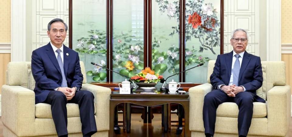 行政長官岑浩輝與中國貿促會會長任鴻斌會面
