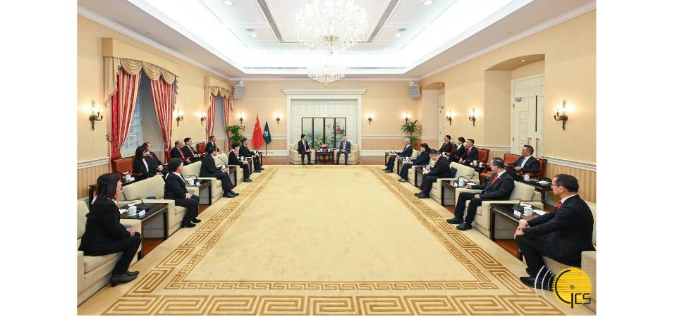 Chefe do Executivo reúne-se com os novos membros da 37ª Direcção e do Conselho Fiscal da Federação das Associações dos Operários de Macau