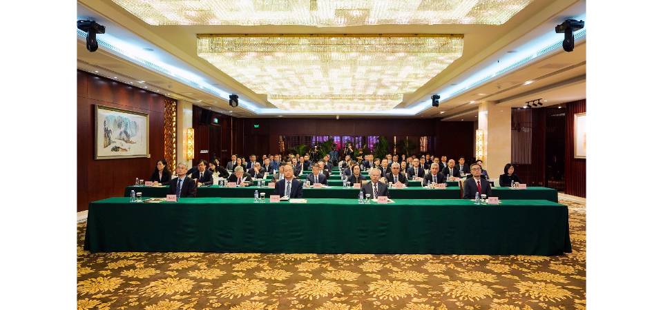 岑浩輝：堅持及完善行政主導　合力推進特區更好發展