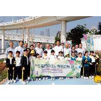 Secretário para a Administração e Justiça, Wong Sio Chak, na actividade ” Dia da Árvore na China” no âmbito da 45.ª Edição da Semana Verde de Macau