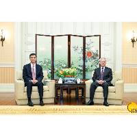 行政長官岑浩輝與廣西壯族自治區黨委書記陳剛會面