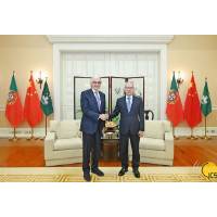 行政长官岑浩辉与葡萄牙议会议长阿吉亚尔-布兰科会面