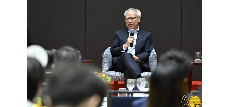 岑浩輝與在葡澳生會面交流 特區政府支持學生發展　冀學成回澳後大展所長