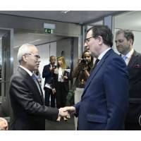 行政長官與葡萄牙經濟兼國土融合部長阿爾梅達會面