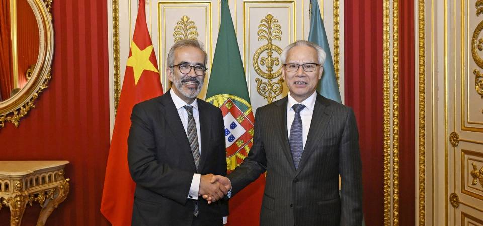 行政长官岑浩辉与葡萄牙国务部长兼外交部长 保罗•兰热尔会面