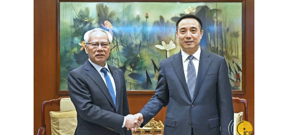 行政长官岑浩辉与中国驻欧盟使团团长蔡润会面