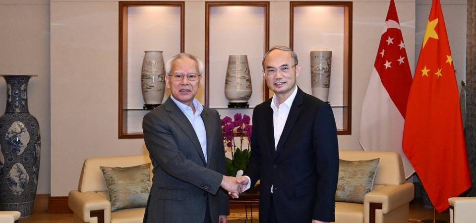 行政長官岑浩輝與中國駐新加坡大使曹忠明會面